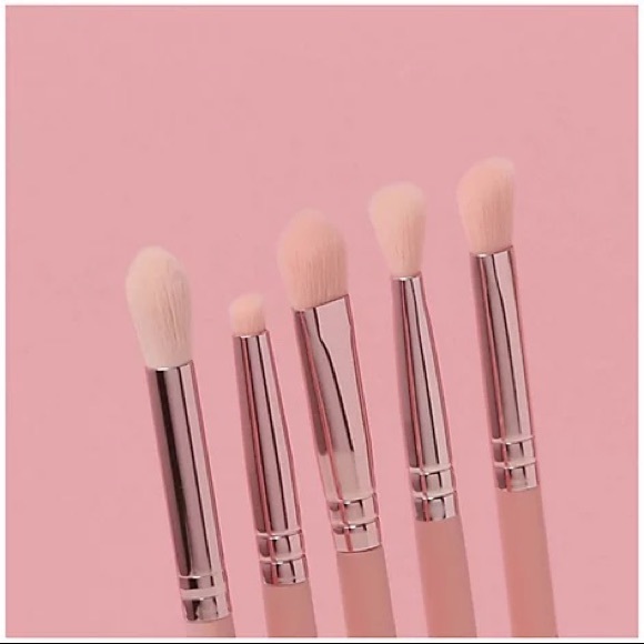 🌟 2 Day Sale🌟 MOTD Cosmetics, A Blush Blending Essential Eye Brush Set Of 5 - Picture 4 of 12